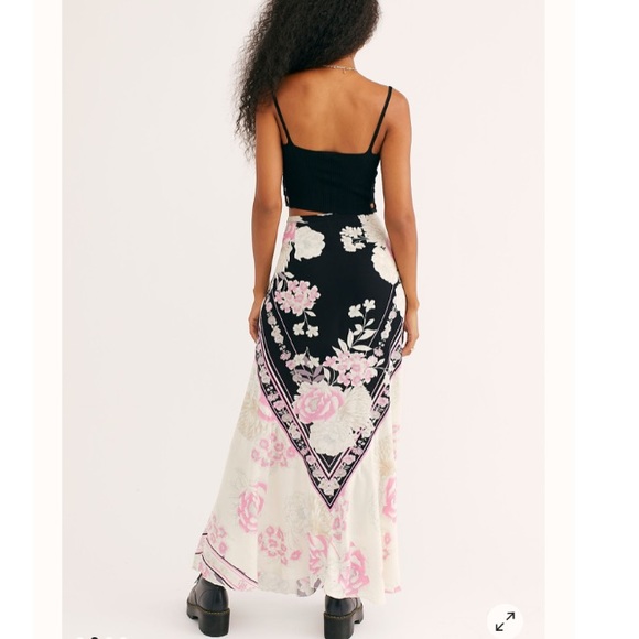 Free People Floral Maxi - Picture 5 of 12